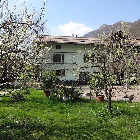 Fedrig Private Rooms & Apartment Kobarid Exterior foto