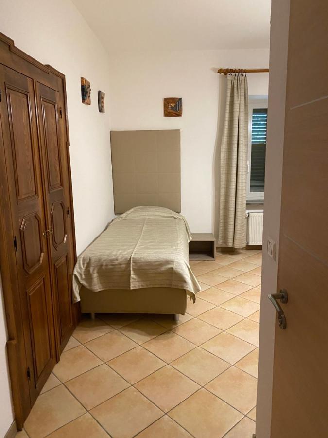 Fedrig Private Rooms & Apartment Kobarid Exterior foto