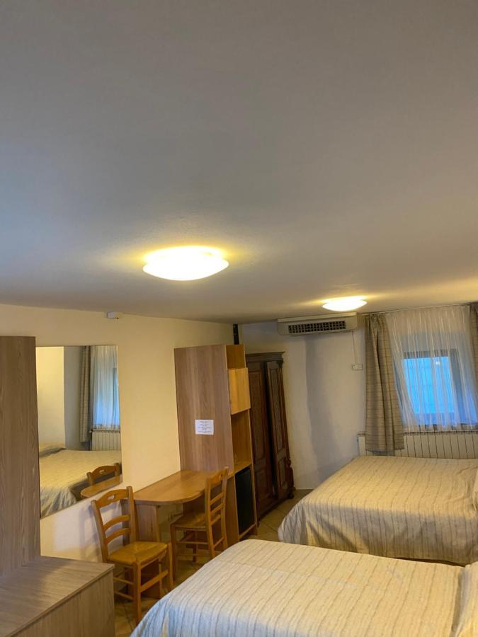 Fedrig Private Rooms & Apartment Kobarid Exterior foto