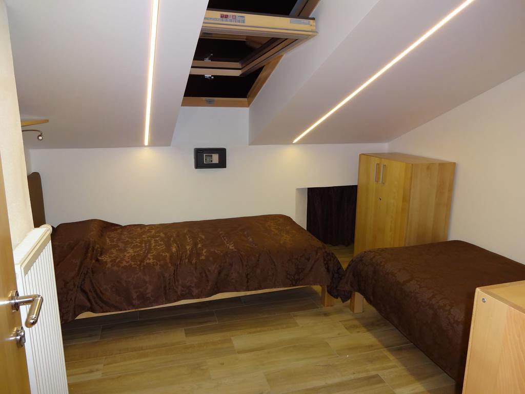 Fedrig Private Rooms & Apartment Kobarid Exterior foto