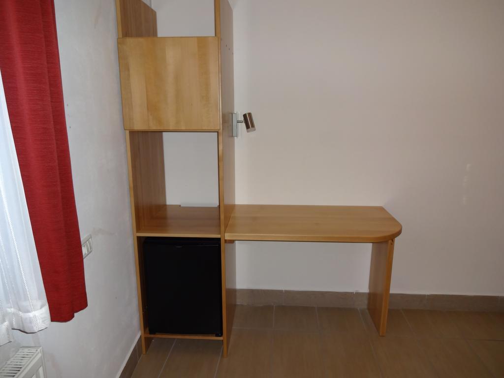 Fedrig Private Rooms & Apartment Kobarid Exterior foto